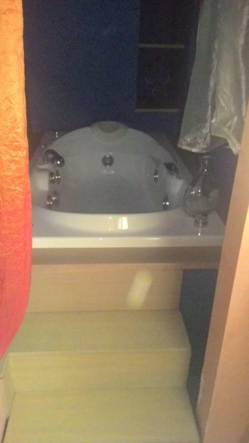 Sky Wellness Apartment Porto SantʼElpidio Eksteriør bilde